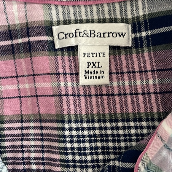 Croft & Barrow 3/4 Sleeve Button Front Blouse - Picture 5 of 6